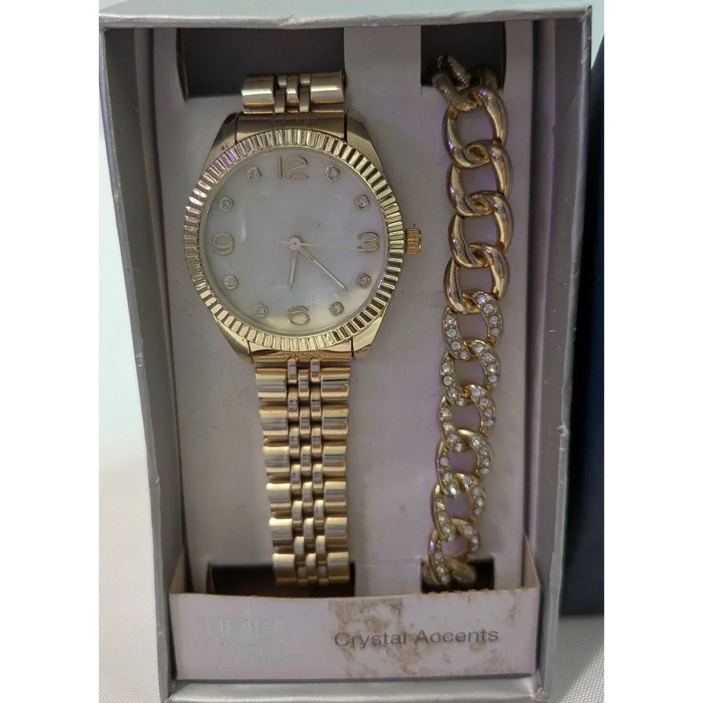 Time and Tru Watch and Bracelet Set Womens OS Gold Like New Crystal Accents